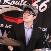 H.Y 先生